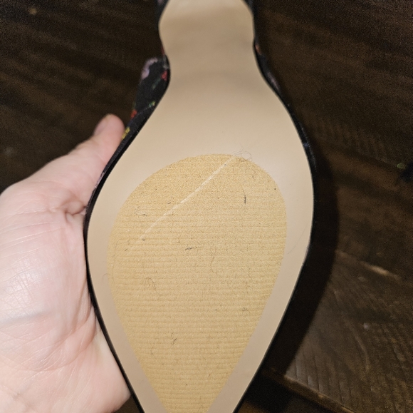 Betsy Johnson Ginjer heels - Picture 15 of 16